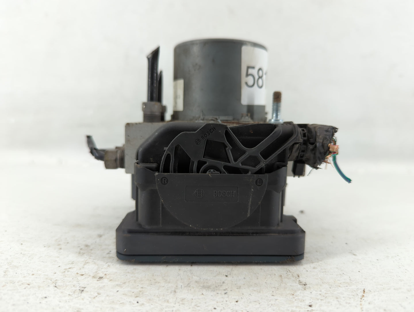 2016 Dodge Caravan ABS Pump Control Module Replacement P/N:TYA023621347 P68183803AC Fits Fits 2015 2017 2018 2019 2020 OEM U