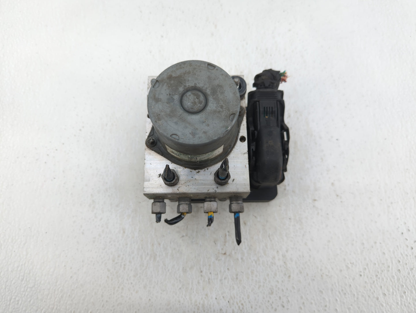 2016 Dodge Caravan ABS Pump Control Module Replacement P/N:P681 TYA175622294 Fits Fits 2015 2017 2018 2019 2020 OEM Used Aut