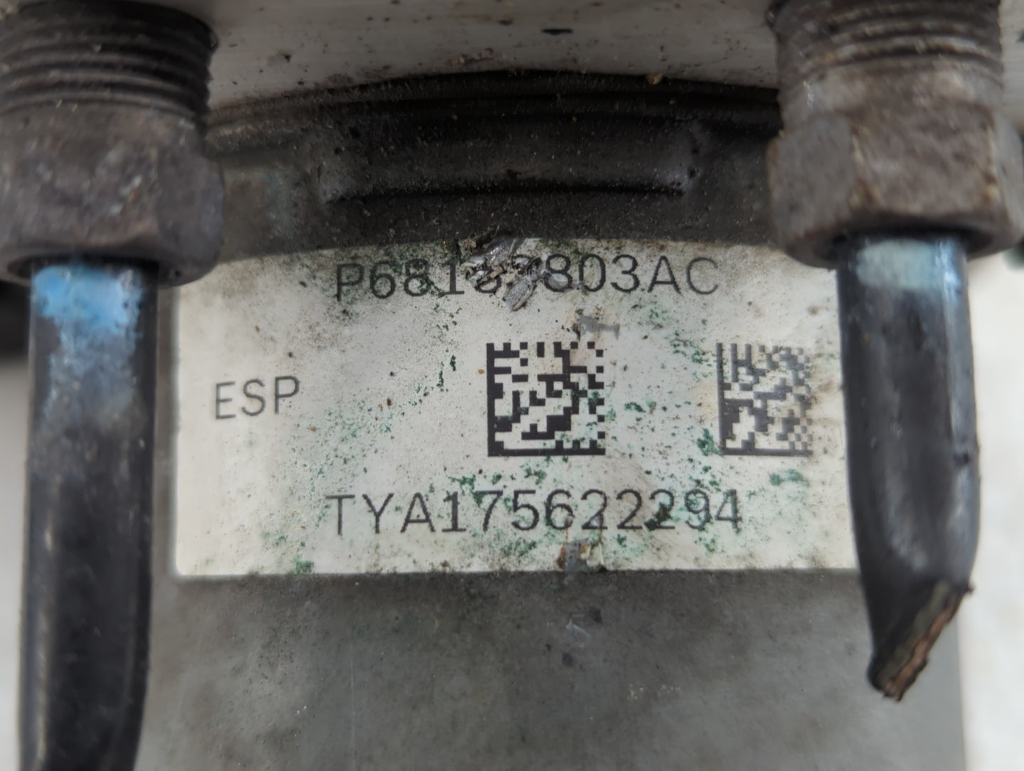 2016 Dodge Caravan ABS Pump Control Module Replacement P/N:P681 TYA175622294 Fits Fits 2015 2017 2018 2019 2020 OEM Used Aut