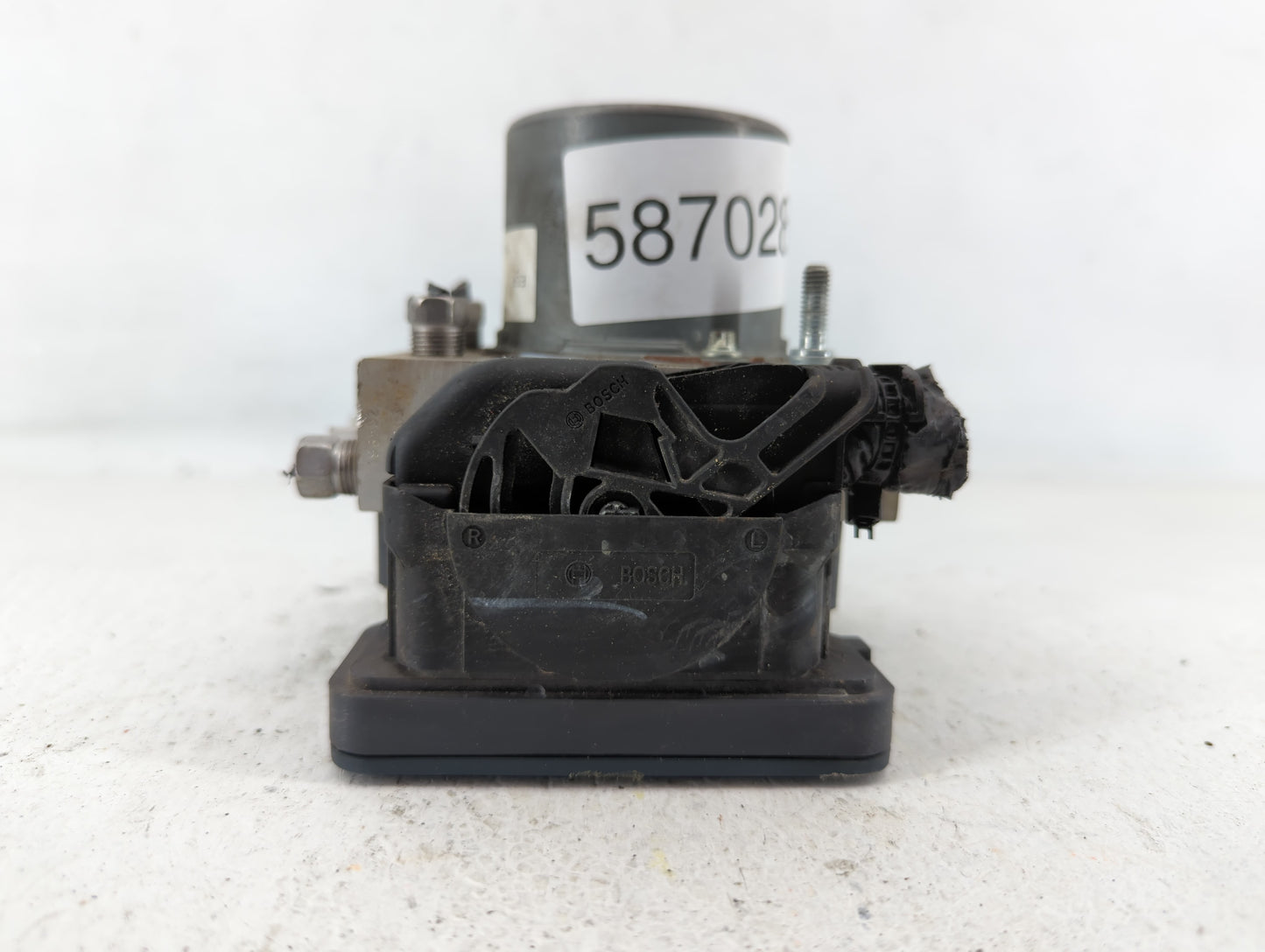 2016 Dodge Caravan ABS Pump Control Module Replacement P/N:P68183803AC Fits Fits 2015 2017 2018 2019 2020 OEM Used Auto Part