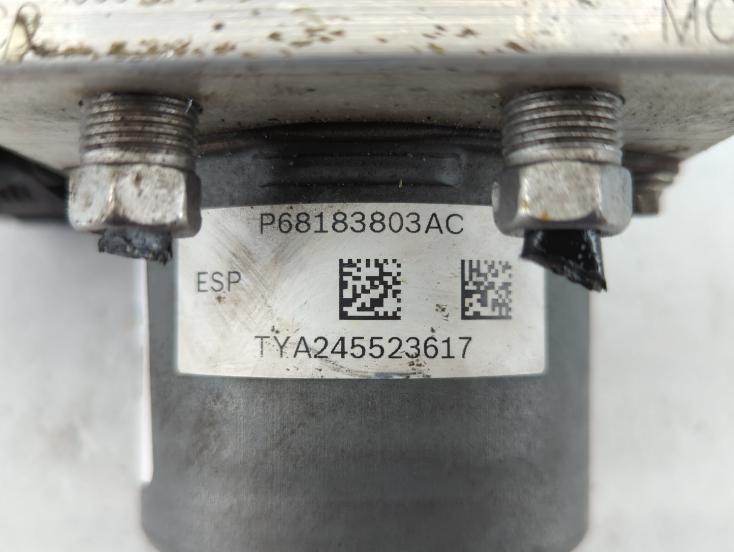 2016 Dodge Caravan ABS Pump Control Module Replacement P/N:P68183803AC Fits Fits 2015 2017 2018 2019 2020 OEM Used Auto Part