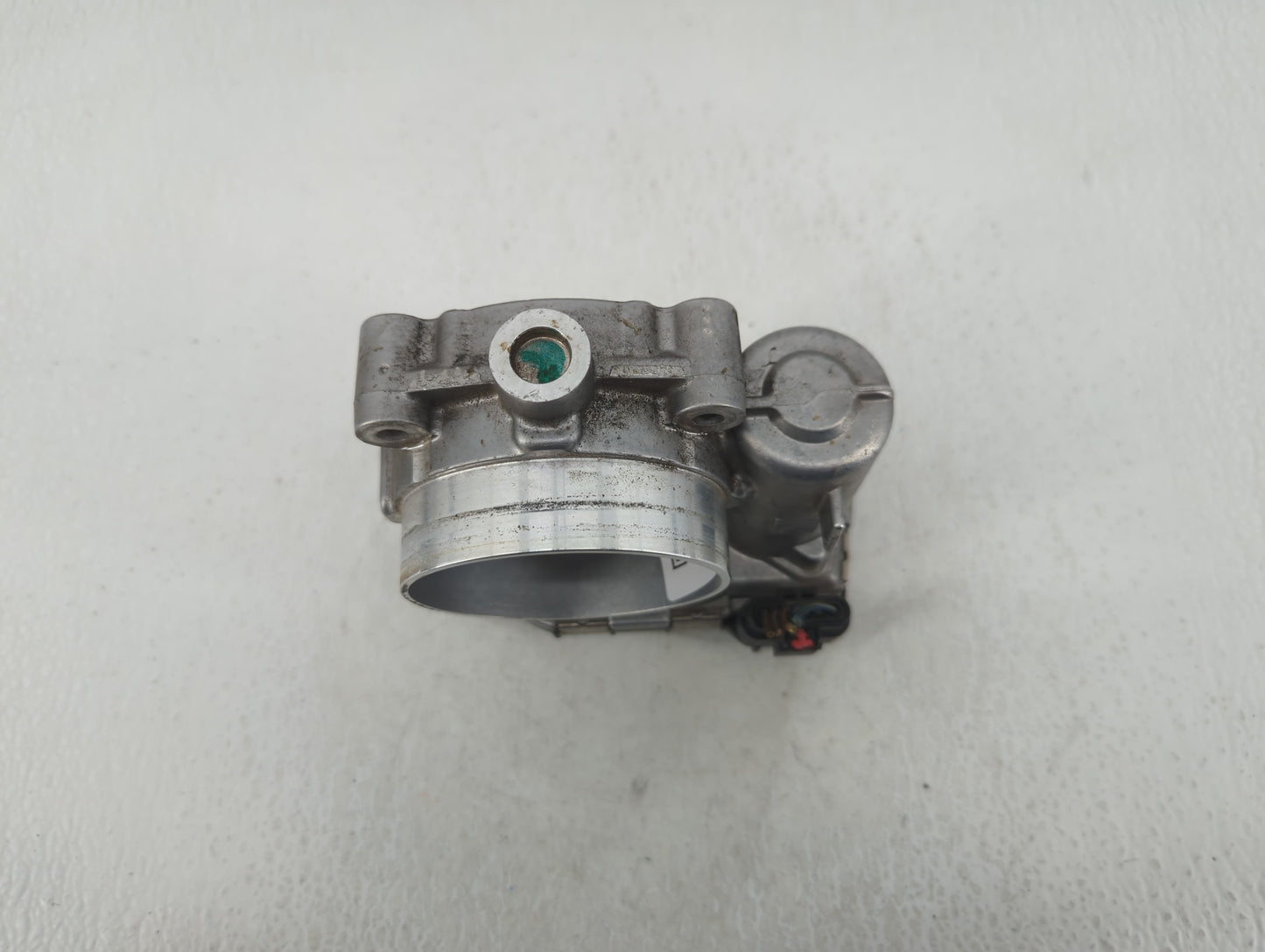 2016 Dodge Caravan Throttle Body P/N:05184349AC Fits Fits 2011 2012 2013 2014 2015 2017 2018 2019 2020 2021 2022 OEM Used Au