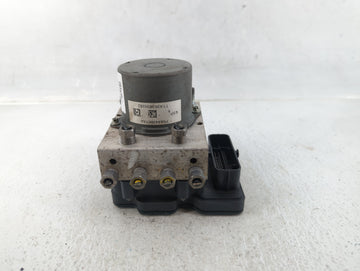 2016 Dodge Caravan ABS Pump Control Module Replacement P/N:P68183803AC Fits Fits 2015 2017 2018 2019 2020 OEM Used Auto Part