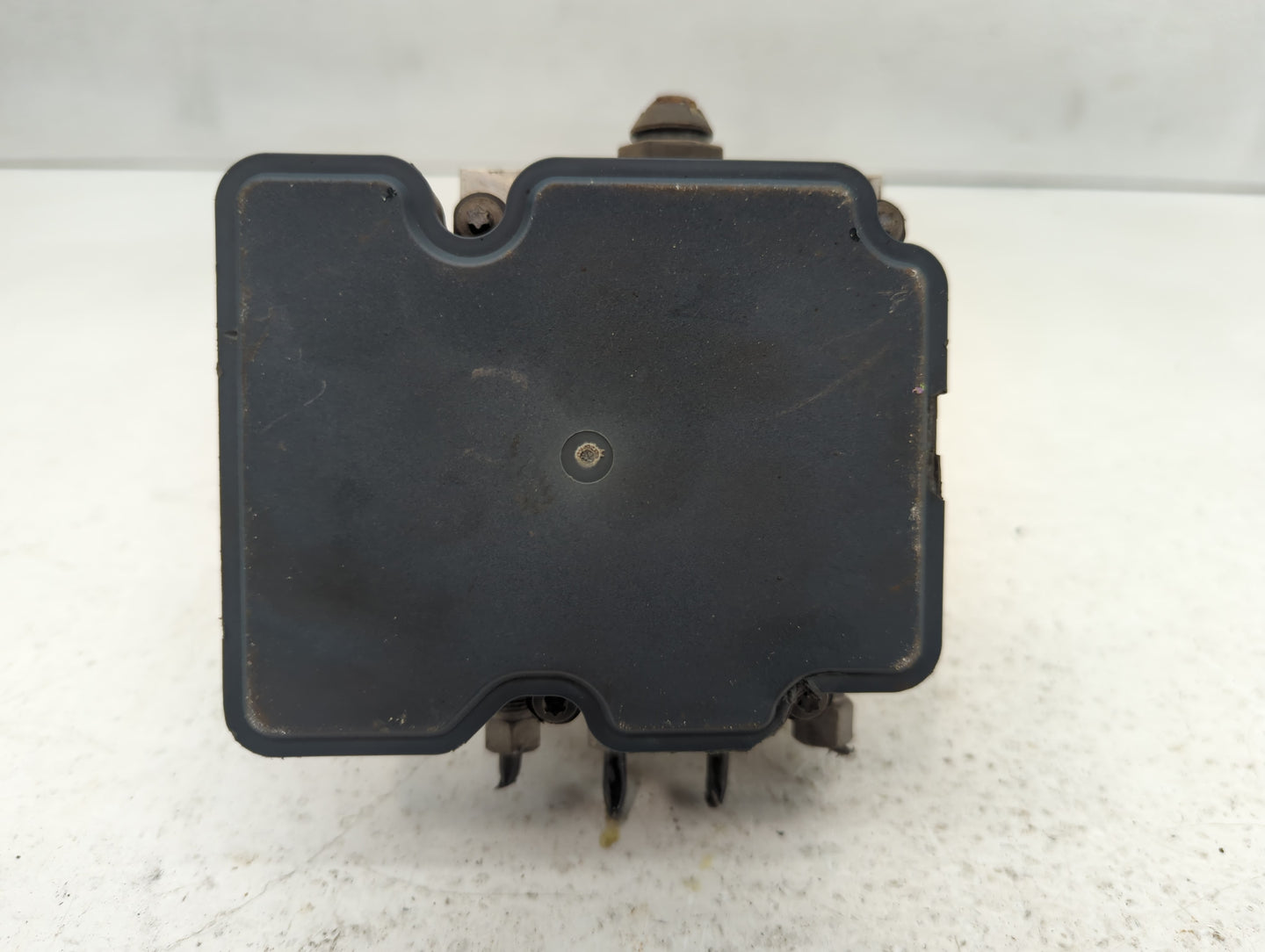 2016 Dodge Caravan ABS Pump Control Module Replacement P/N:P68183803AC Fits Fits 2015 2017 2018 2019 2020 OEM Used Auto Part