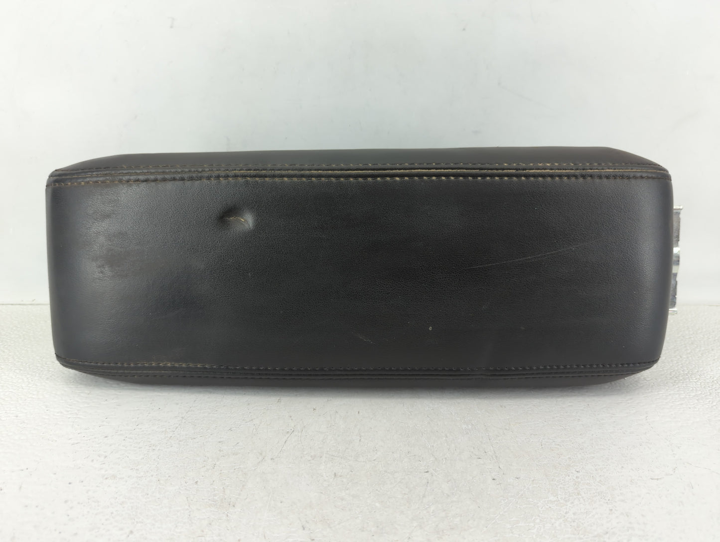 2016 Dodge Caravan Center Console Armrest Cover Lid Black - Oemusedautoparts1.com
