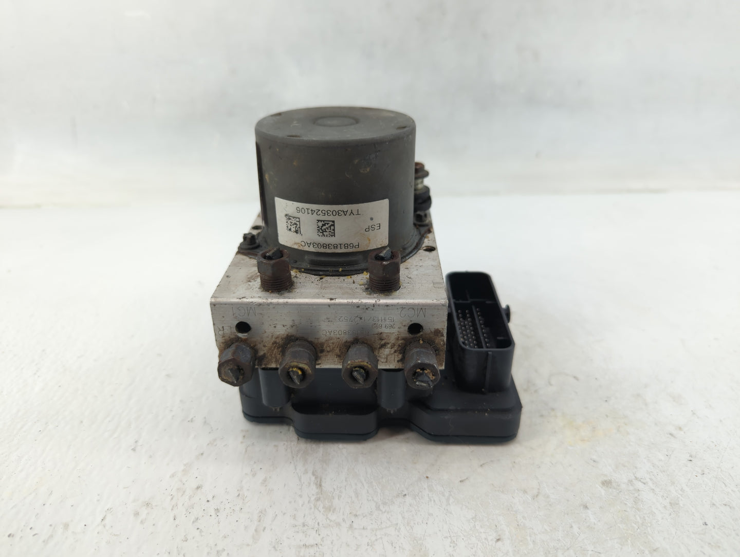 2016 Dodge Caravan ABS Pump Control Module Replacement P/N:P68183803AC Fits Fits 2015 2017 2018 2019 2020 OEM Used Auto Part