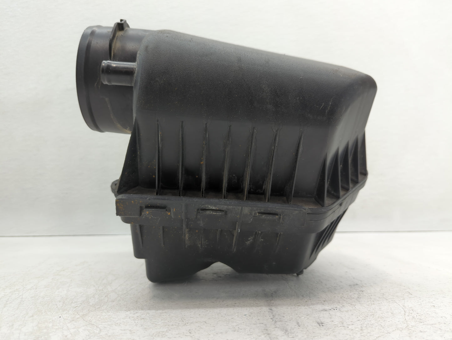 Dodge Caravan Air Cleaner Intake-duct Hose Tube - Oemusedautoparts1.com