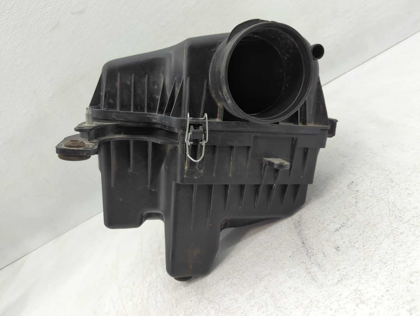 Dodge Caravan Air Cleaner Intake-duct Hose Tube - Oemusedautoparts1.com