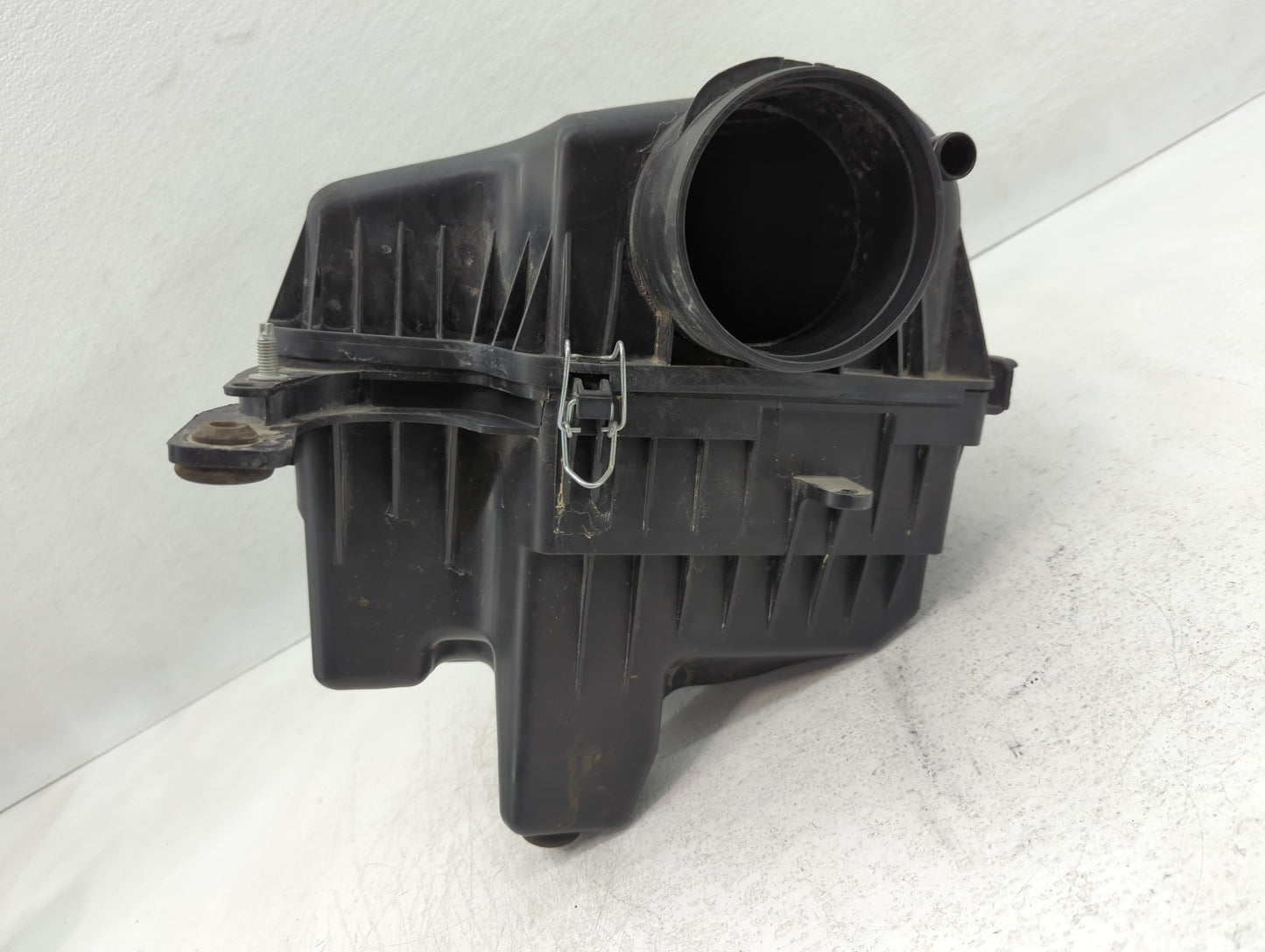 Dodge Caravan Air Cleaner Intake-duct Hose Tube - Oemusedautoparts1.com