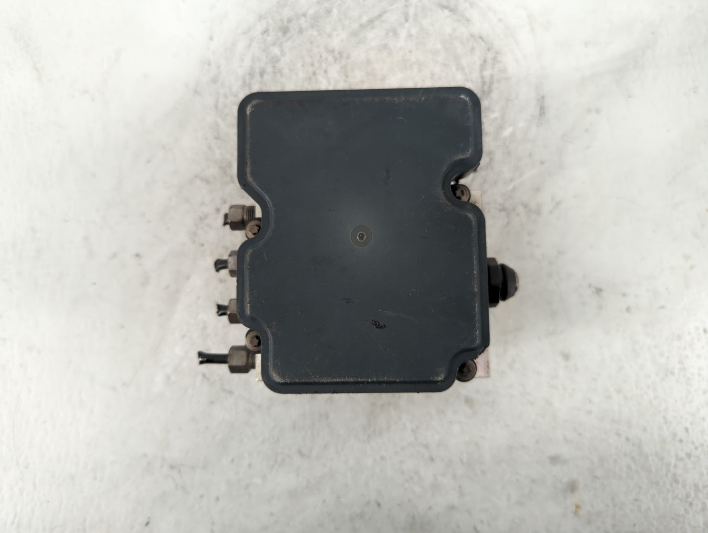 2016 Dodge Caravan ABS Pump Control Module Replacement P/N:P68183803AC Fits Fits 2015 2017 2018 2019 2020 OEM Used Auto Part