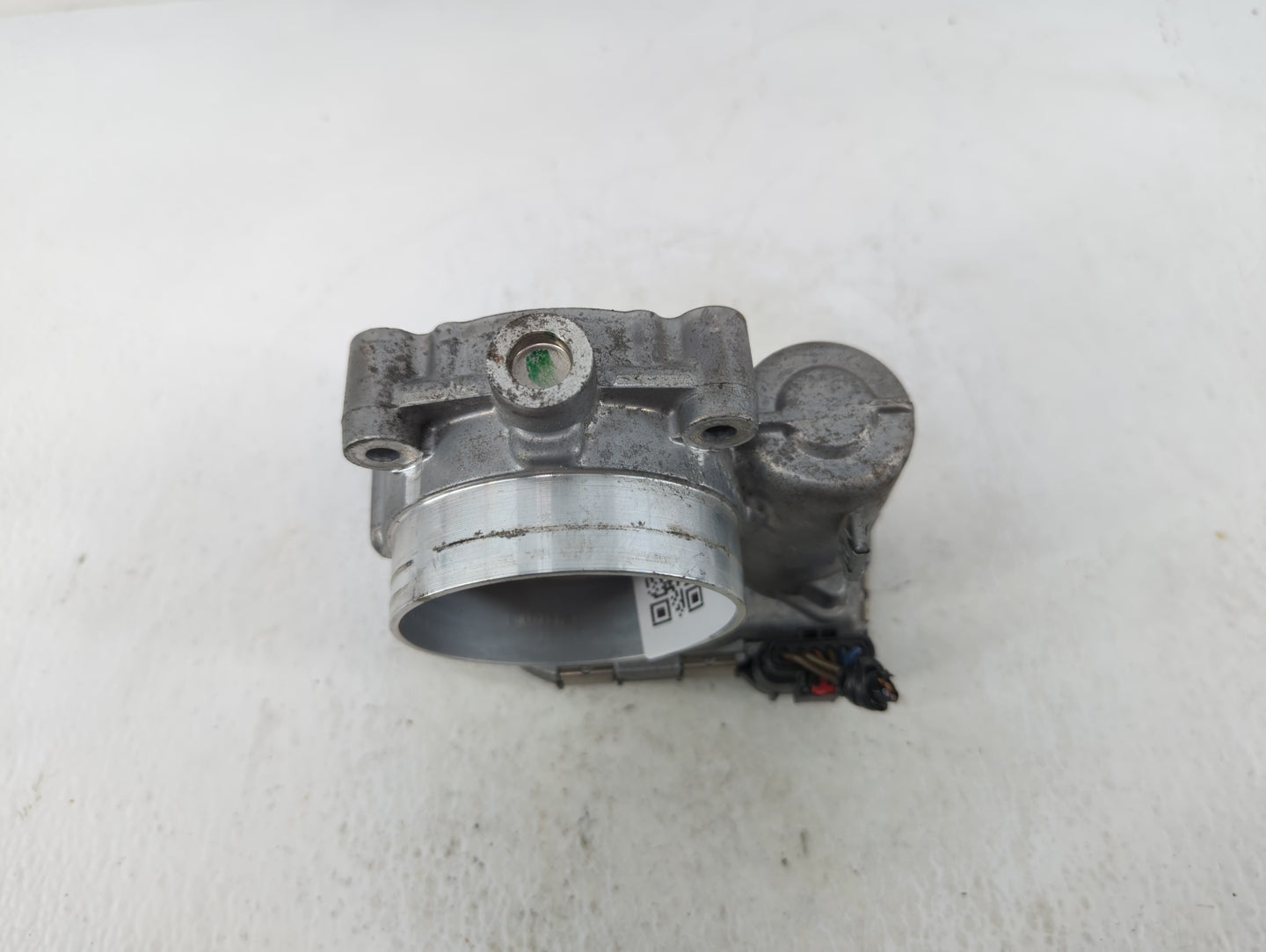 2016 Dodge Caravan Throttle Body P/N:05184349AC Fits Fits 2011 2012 2013 2014 2015 2017 2018 2019 2020 2021 2022 OEM Used Au