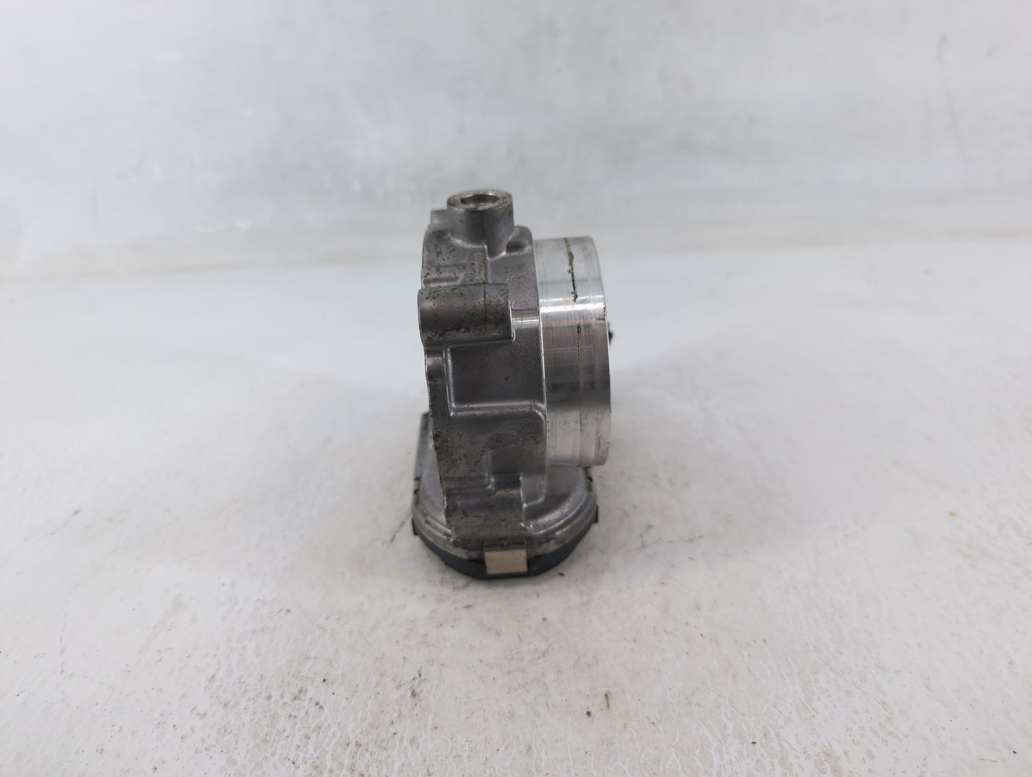 2016 Dodge Caravan Throttle Body P/N:05184349AC Fits Fits 2011 2012 2013 2014 2015 2017 2018 2019 2020 2021 2022 OEM Used Au
