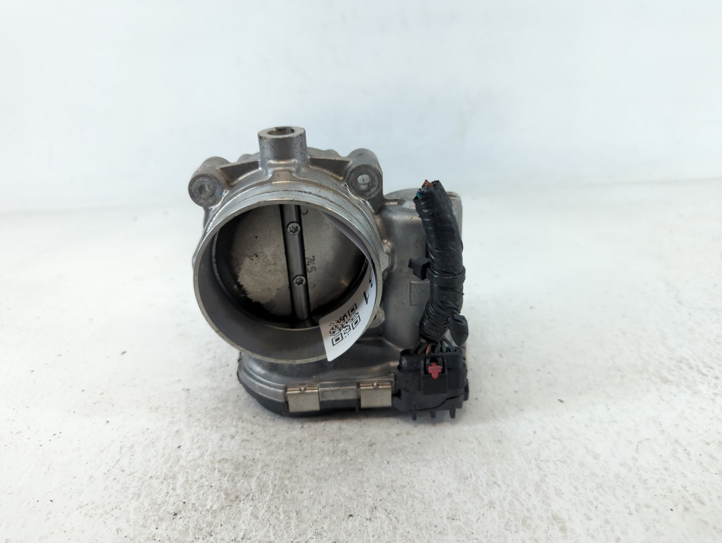 2016 Dodge Caravan Throttle Body P/N:05184349AC Fits Fits 2011 2012 2013 2014 2015 2017 2018 2019 2020 2021 2022 OEM Used Au