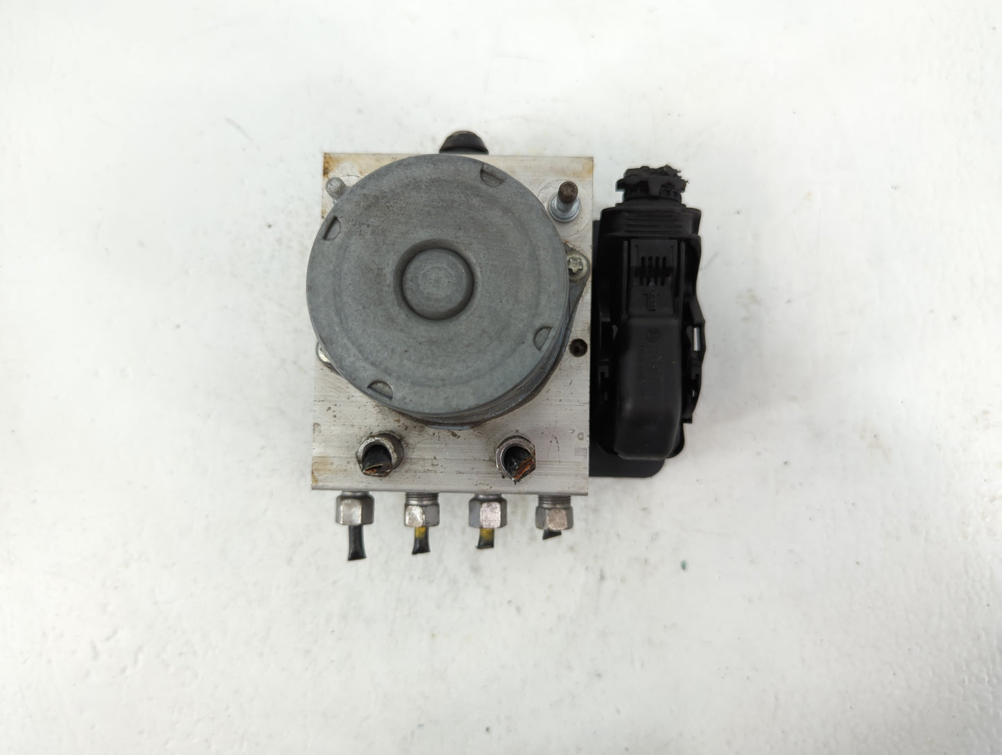 2016 Dodge Caravan ABS Pump Control Module Replacement P/N:P68183803AC Fits Fits 2015 2017 2018 2019 2020 OEM Used Auto Part