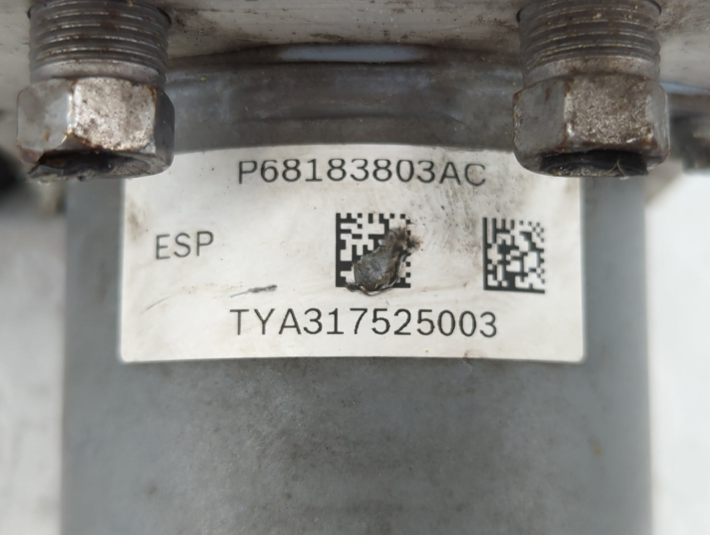 2016 Dodge Caravan ABS Pump Control Module Replacement P/N:P68183803AC Fits Fits 2015 2017 2018 2019 2020 OEM Used Auto Part