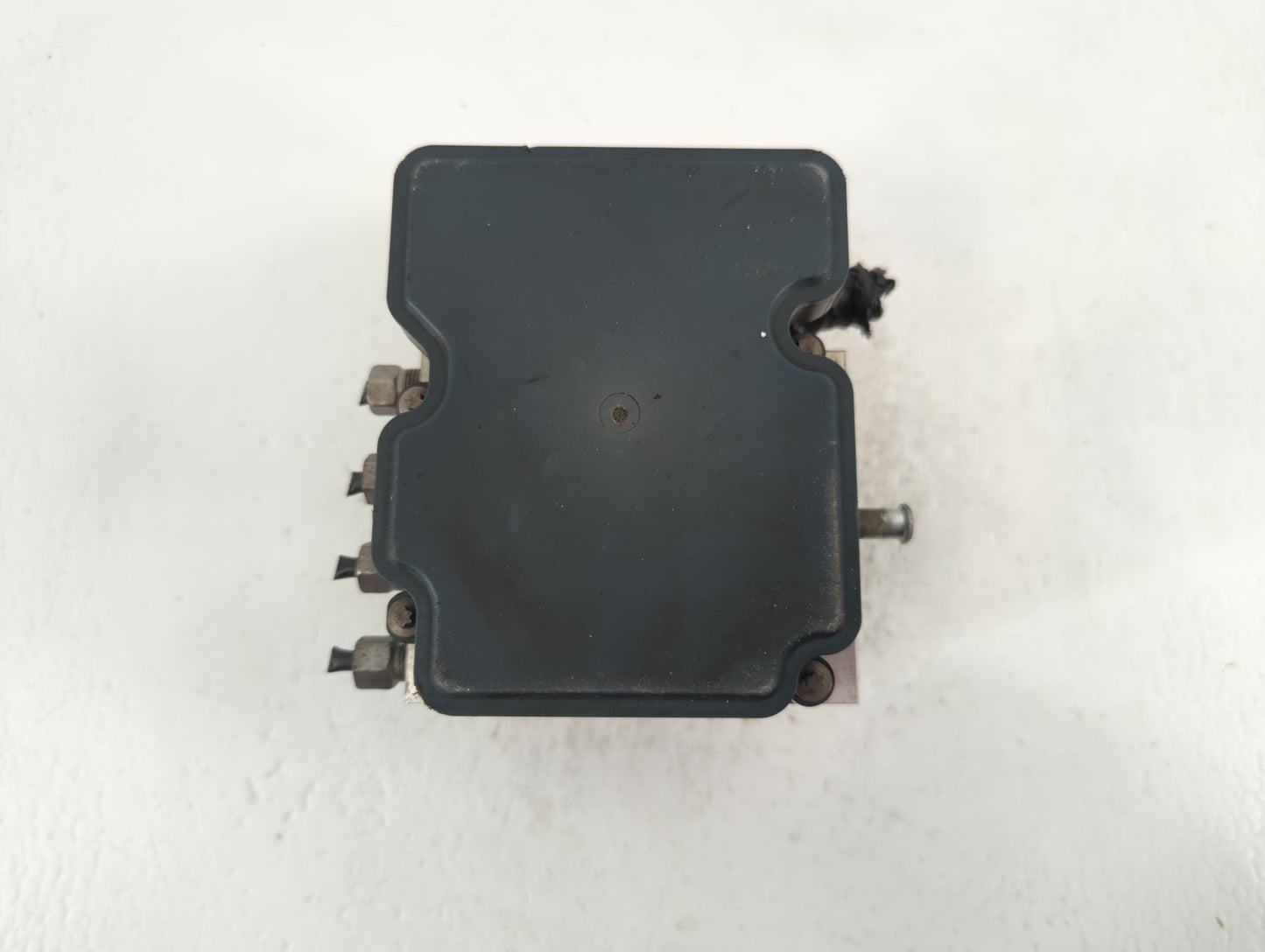 2016 Dodge Caravan ABS Pump Control Module Replacement P/N:P68183803AC Fits Fits 2015 2017 2018 2019 2020 OEM Used Auto Part