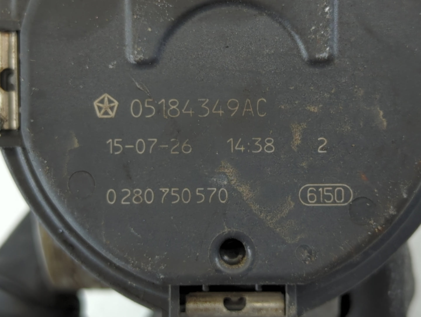 2016 Dodge Caravan Throttle Body P/N:05184349AC Fits Fits 2011 2012 2013 2014 2015 2017 2018 2019 2020 2021 2022 OEM Used Au