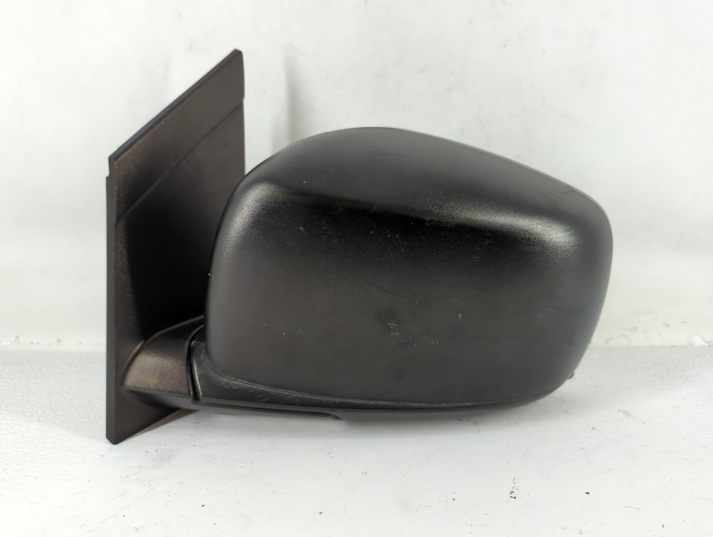 2016 Dodge Caravan Driver Side View Mirror - Left Door Mirror OEM Used - Oemusedautoparts1.com