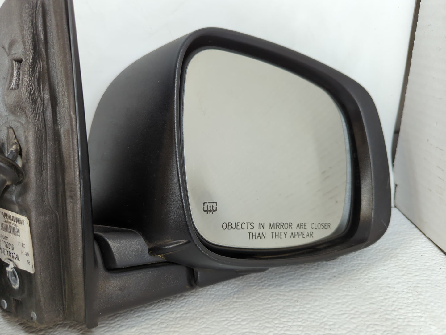 2016 Dodge Caravan Passenger Side View Mirror - Right Door Mirror OEM Used - Oemusedautoparts1.com