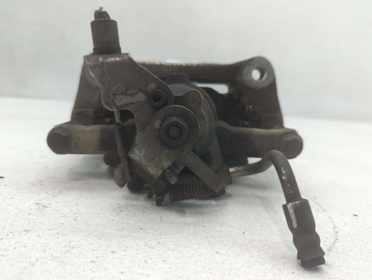 Dodge Caravan Front Driver Left Brake Caliper 701496 - Oemusedautoparts1.com