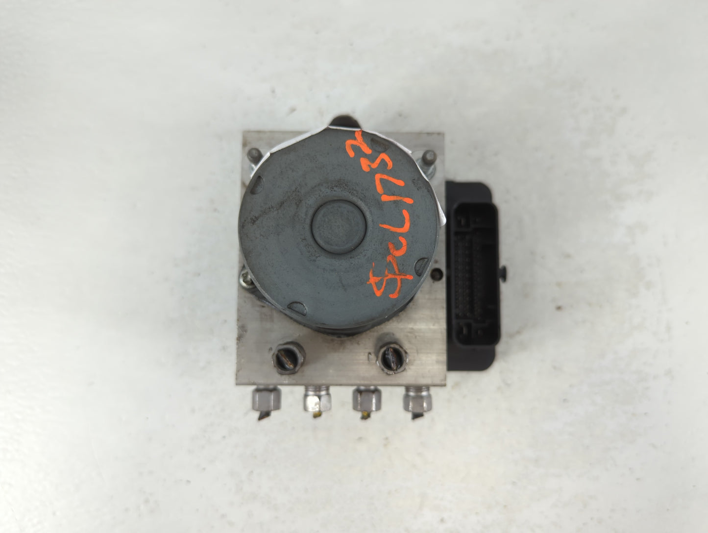 2016 Dodge Caravan ABS Pump Control Module Replacement Fits Fits 2015 2017 2018 2019 2020 OEM Used Auto Parts - Oemusedautop