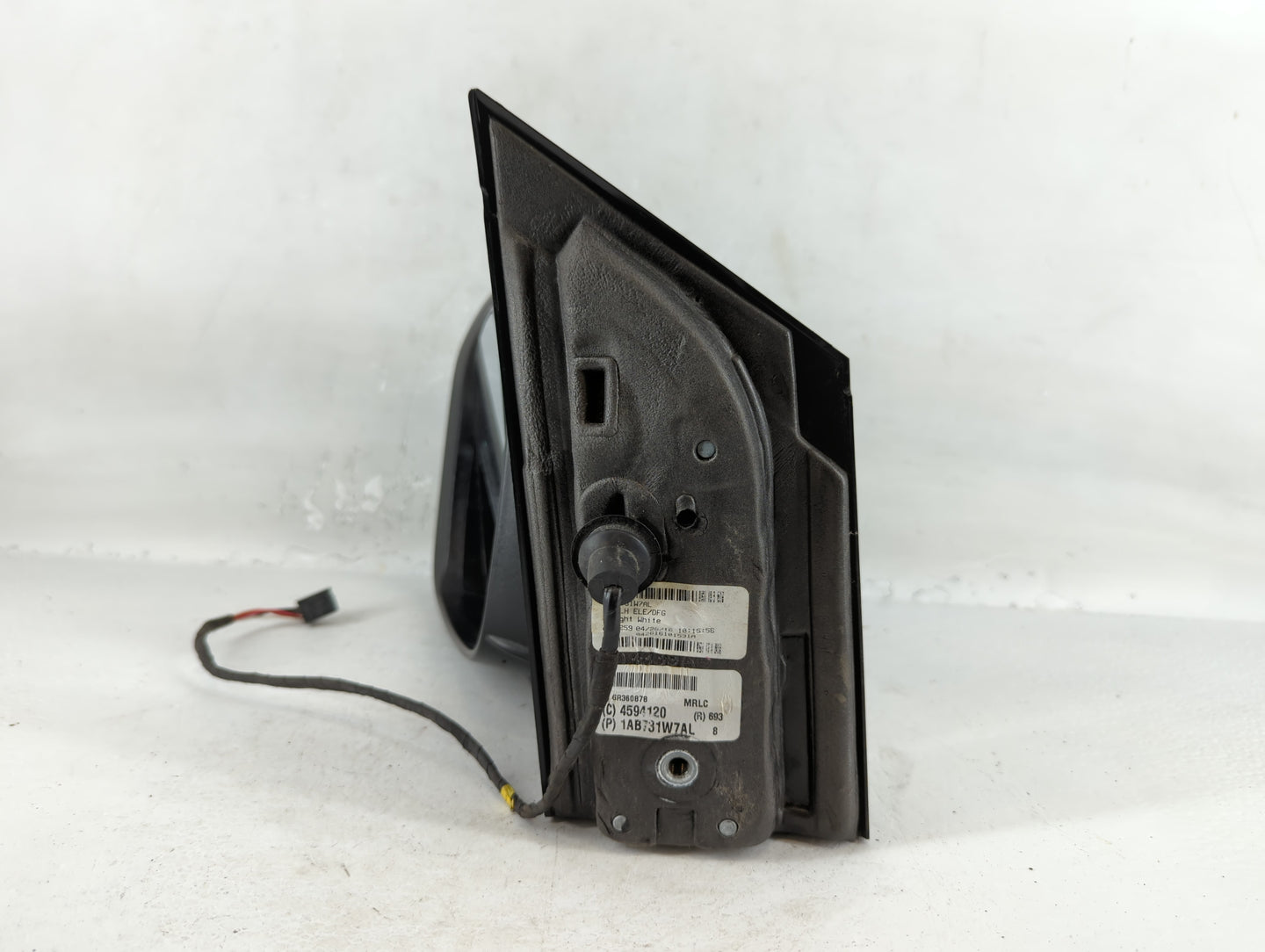 2016 Dodge Caravan Driver Side View Mirror - Left Door Mirror OEM Used - Oemusedautoparts1.com