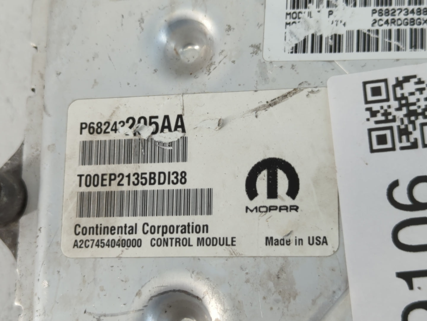 2016 Dodge Caravan PCM Engine Control Computer ECU ECM PCU OEM P/N:P68243205AA Fits Fits 2017 2018 2019 2020 OEM Used Auto P
