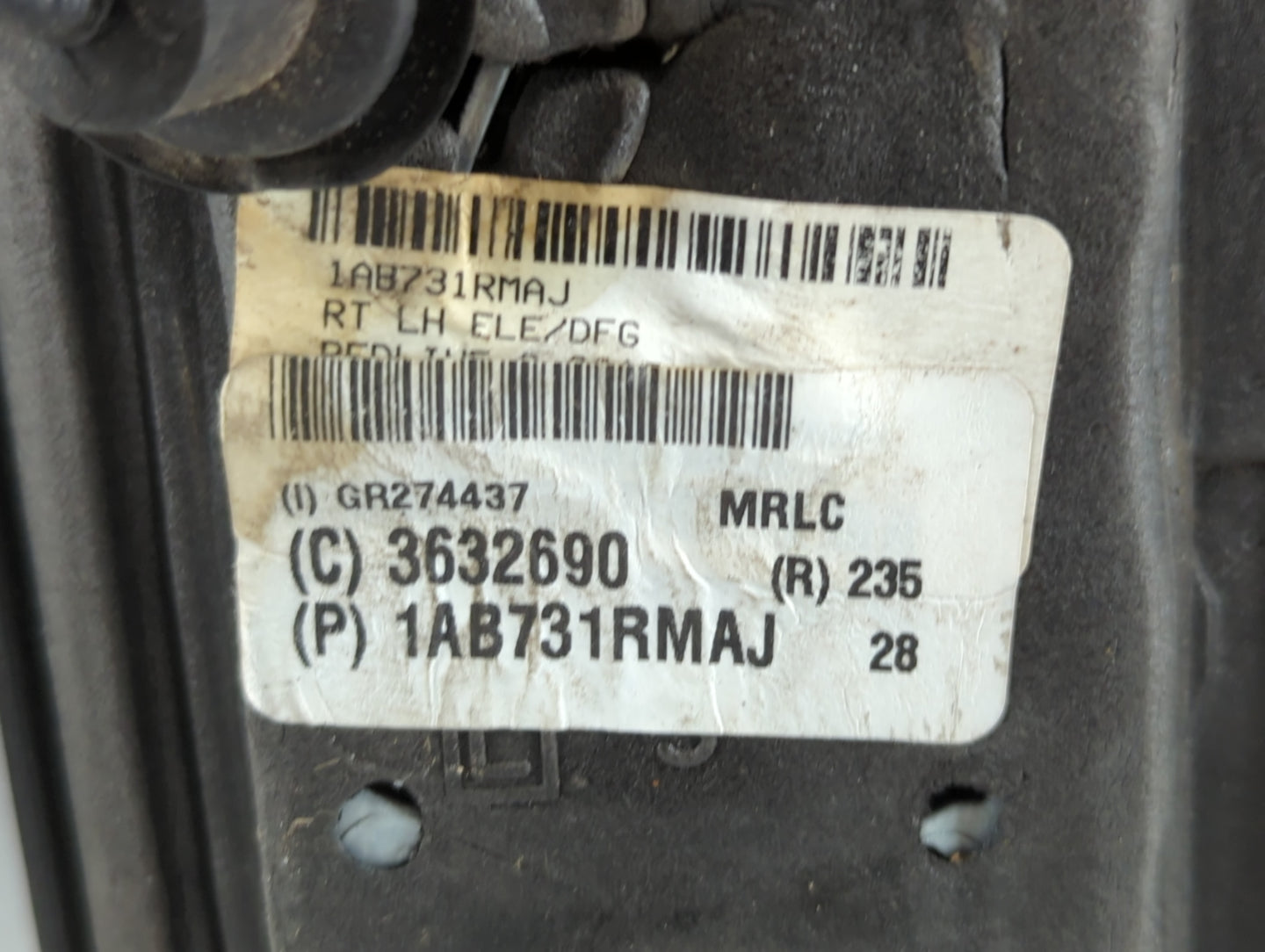 2016 Dodge Caravan Driver Side View Mirror - Left Door Mirror OEM Used - Oemusedautoparts1.com