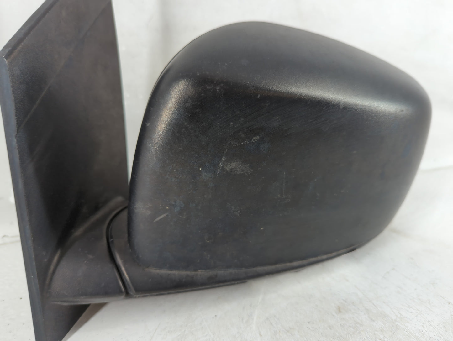 2016 Dodge Caravan Driver Side View Mirror - Left Door Mirror OEM Used - Oemusedautoparts1.com