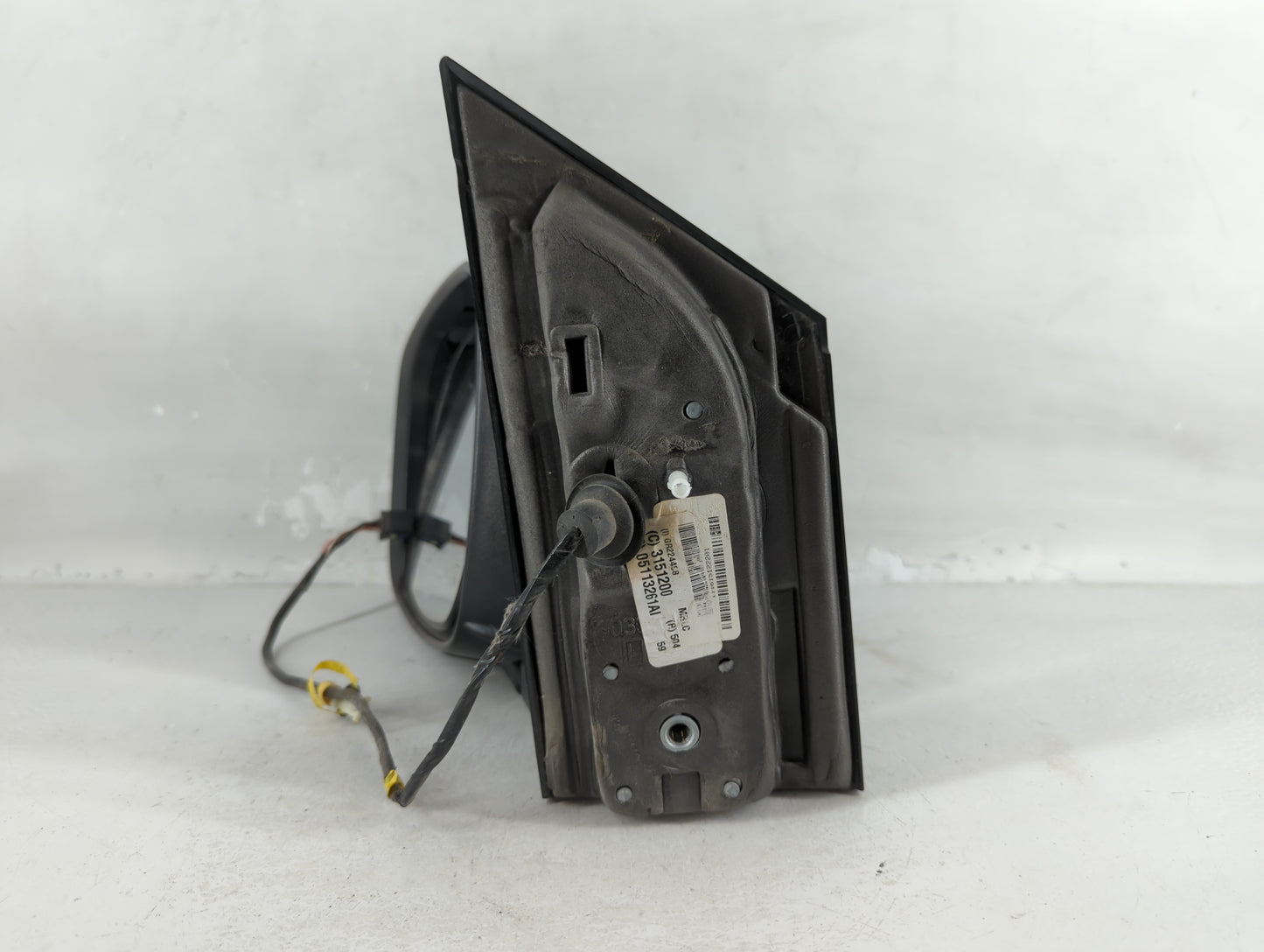 2016 Dodge Caravan Driver Side View Mirror - Left Door Mirror OEM Used - Oemusedautoparts1.com