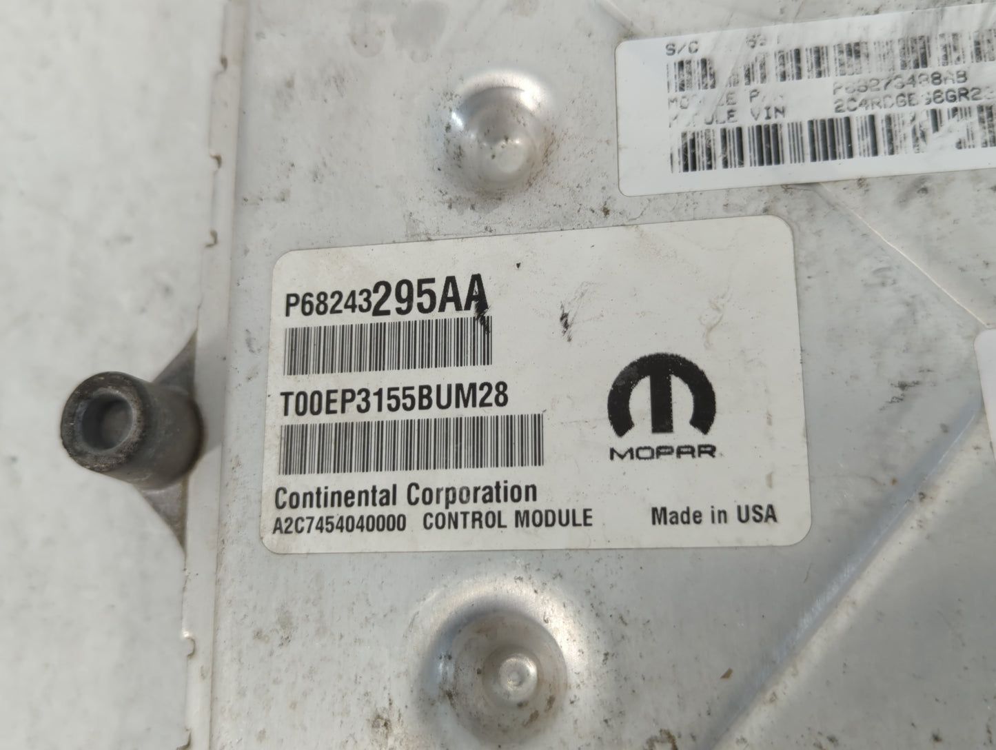 2016 Dodge Caravan PCM Engine Control Computer ECU ECM PCU OEM P/N:P68243295AA Fits Fits 2017 2018 2019 2020 OEM Used Auto P