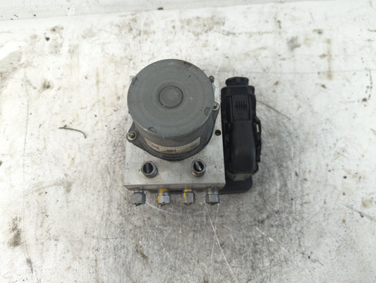 2016 Dodge Caravan ABS Pump Control Module Replacement P/N:P68183803AC Fits Fits 2015 2017 2018 2019 2020 OEM Used Auto Parts