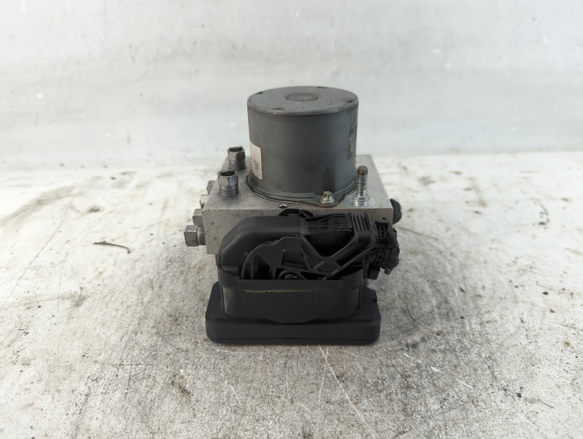 2016 Dodge Caravan Anti-Lock Brake ABS Pump Module Actuator OEM P/N:P68183803AC Fits Fits 2015 2017 2018 2019 2020 OEM Used 