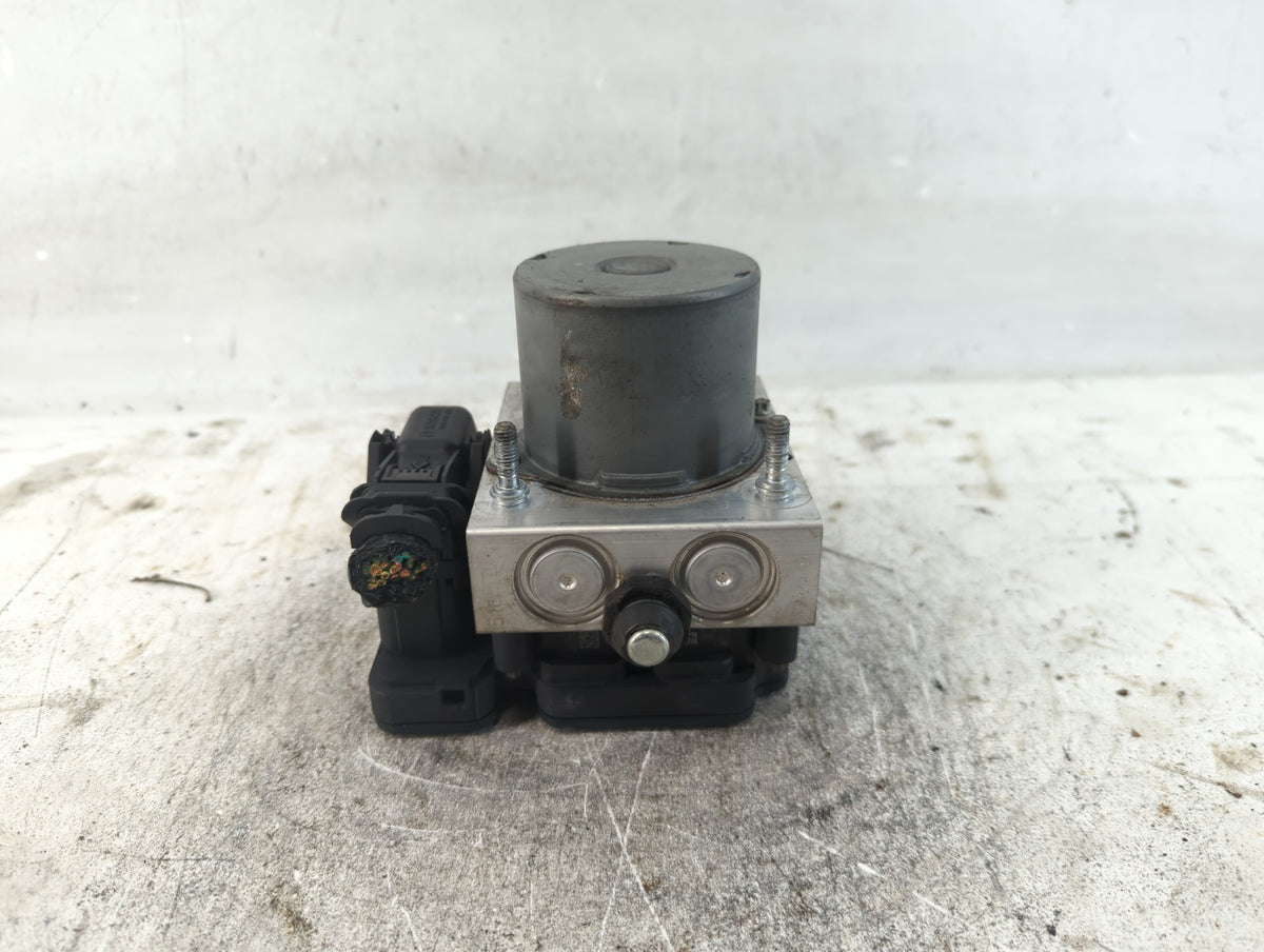 2016 Dodge Caravan Anti-Lock Brake ABS Pump Module Actuator OEM P/N:P68183803AC Fits Fits 2015 2017 2018 2019 2020 OEM Used 