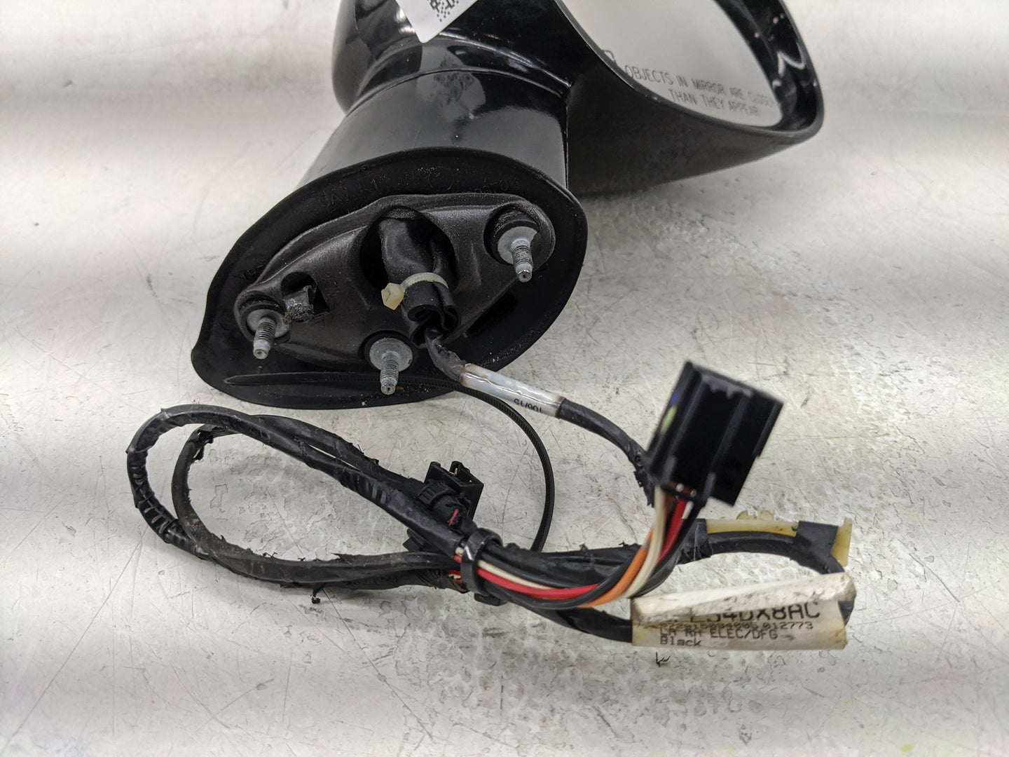 2015-2019 Dodge Challenger Driver Side View Mirror - Left Door Mirror OEM Used - Oemusedautoparts1.com