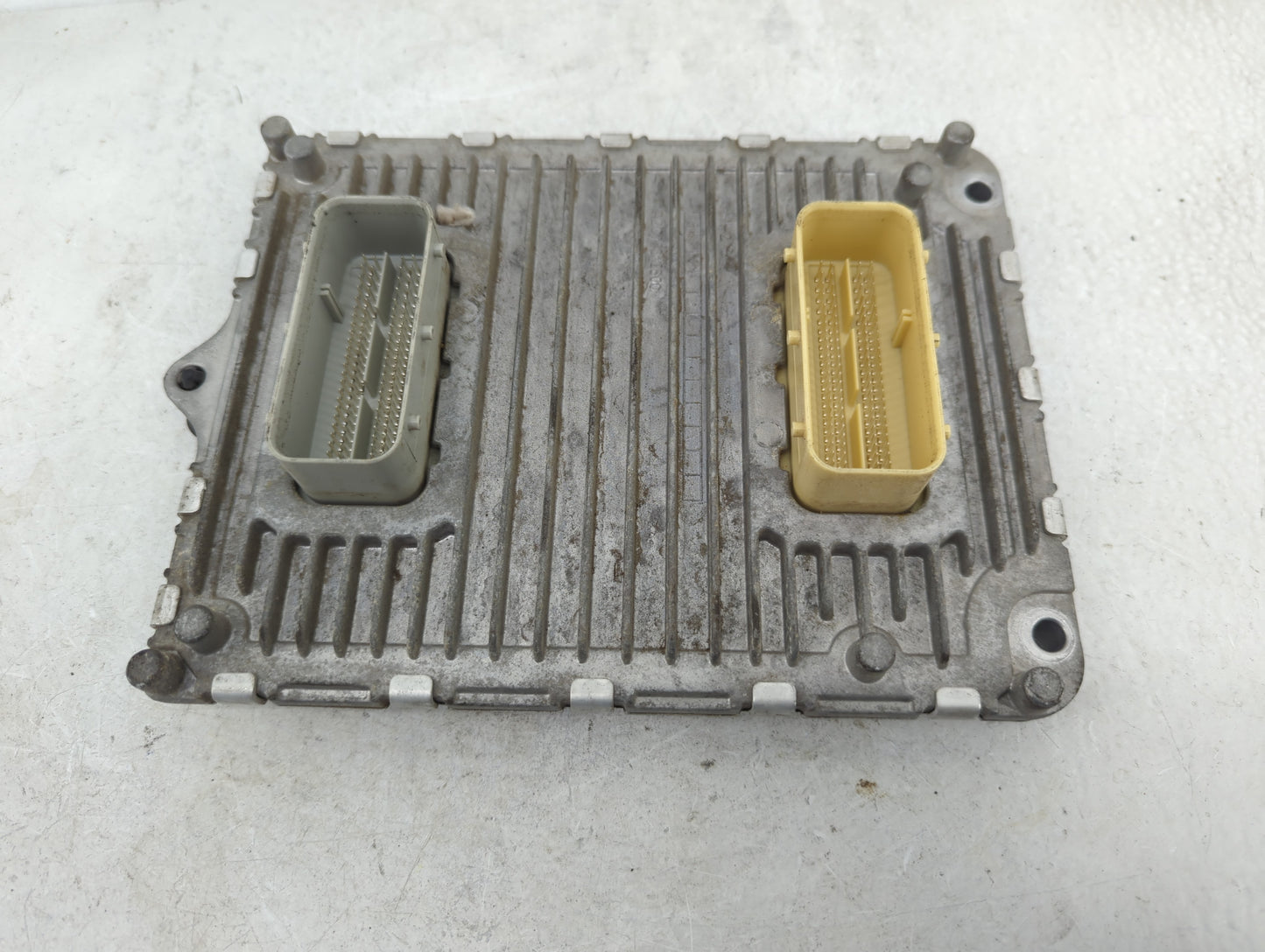 2016-2017 Dodge Challenger PCM Engine Control Computer ECU ECM PCU OEM P/N:P68243309AA Fits Fits 2016 2017 OEM Used Auto Par