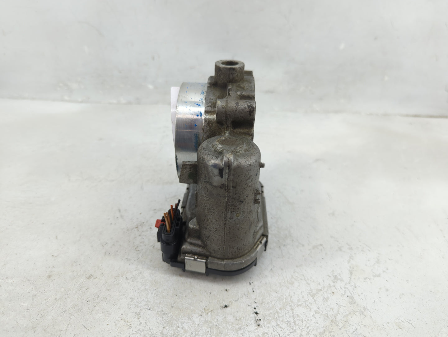 2011-2022 Dodge Challenger Throttle Body P/N:0 280 750 570 05184349AC Fits OEM Used Auto Parts - Oemusedautoparts1.com