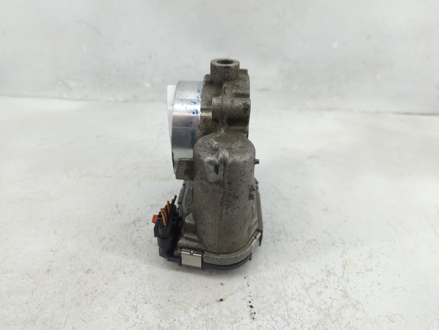 2011-2022 Dodge Challenger Throttle Body P/N:0 280 750 570 05184349AC Fits OEM Used Auto Parts - Oemusedautoparts1.com