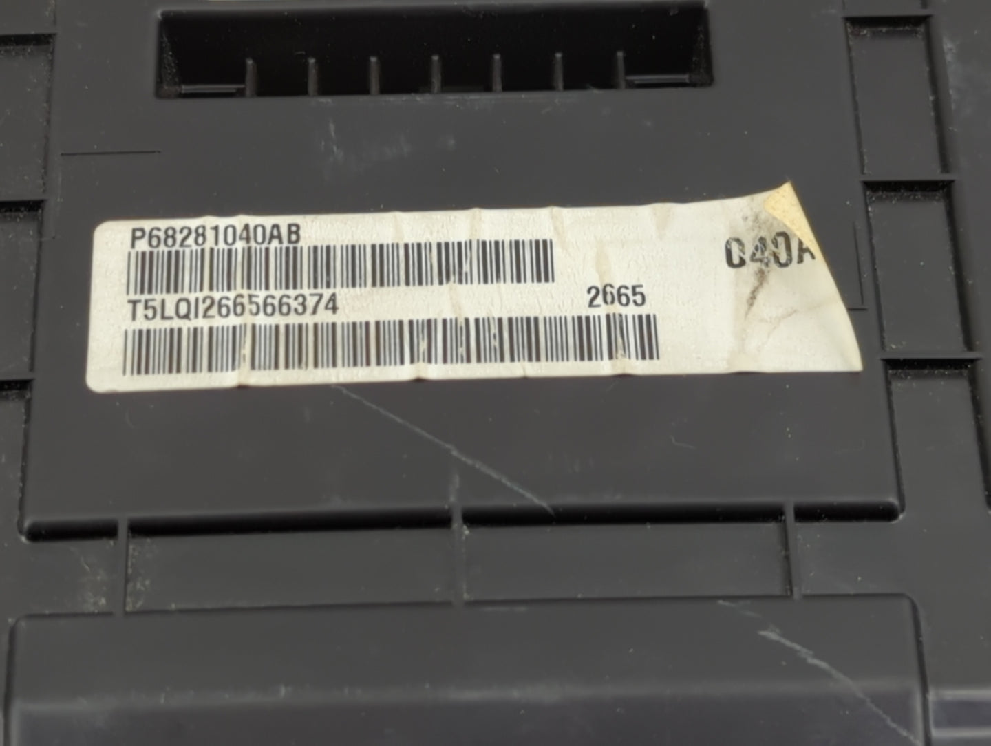 2016 Dodge Challenger Instrument Cluster Speedometer Gauges P/N:P68281040AB Miles: Fits OEM Used Auto Parts - Oemusedautopar