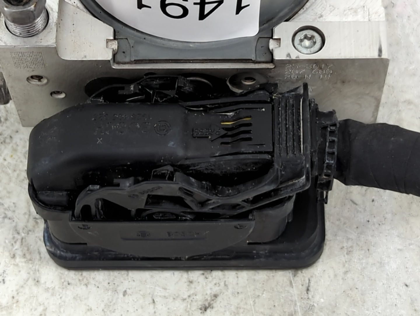 2018-2022 Dodge Challenger ABS Pump Control Module Replacement P/N:P68394697AD 25.0220-1202.4 Fits Fits 2018 2019 2020 2021 