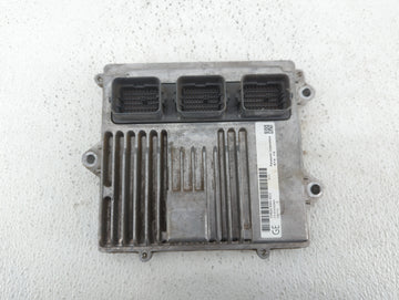 2016-2017 Dodge Challenger PCM Engine Control Computer ECU ECM PCU OEM P/N:37820-R4H-A53 Fits Fits 2016 2017 OEM Used Auto P