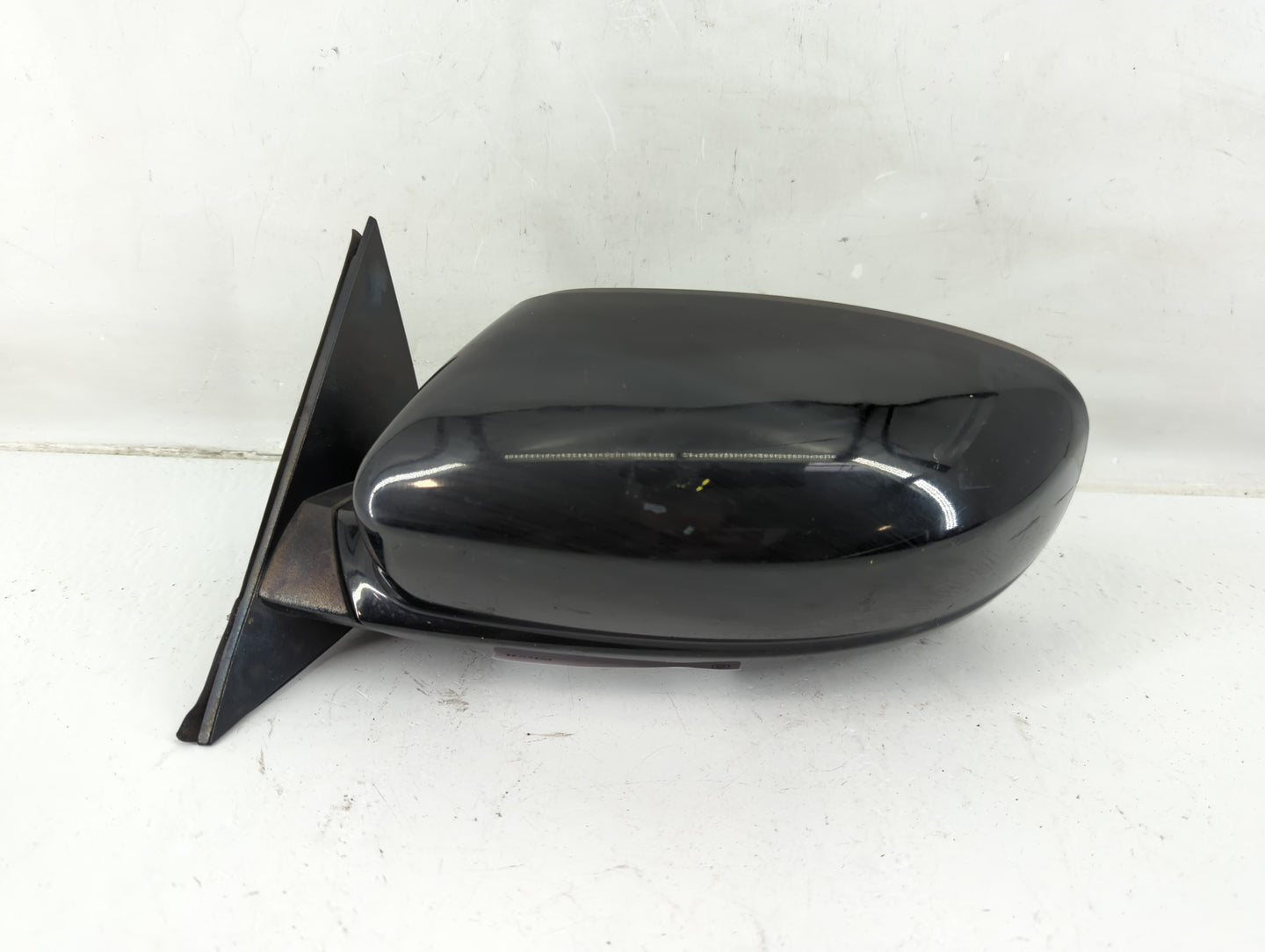 2015-2020 Dodge Charger Driver Side View Mirror - Left Door Mirror OEM Used - Oemusedautoparts1.com