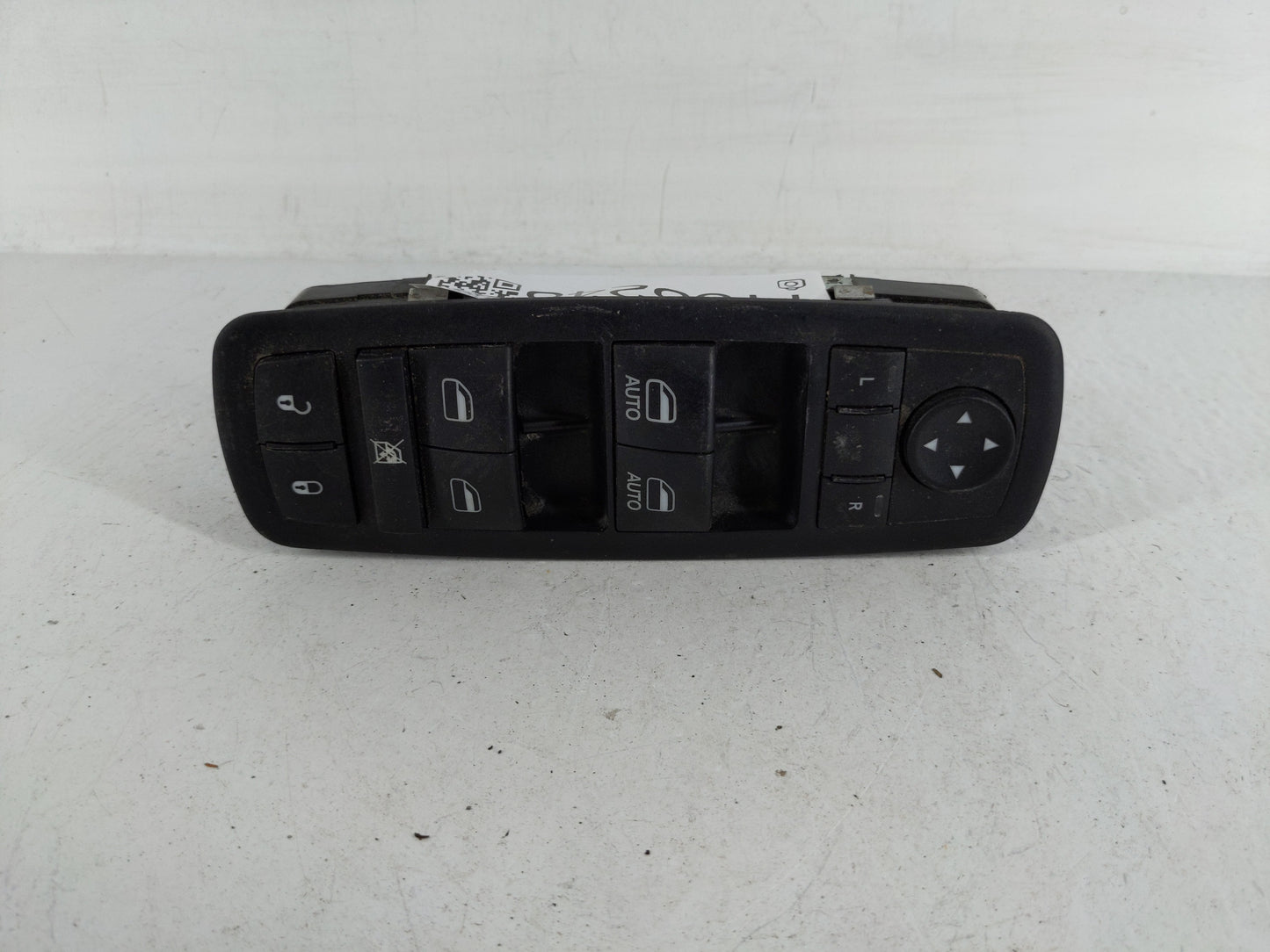 2015-2019 Dodge Charger Master Power Window Switch Replacement Driver Side Left P/N:68234092AC Fits OEM Used Auto Parts - Oe