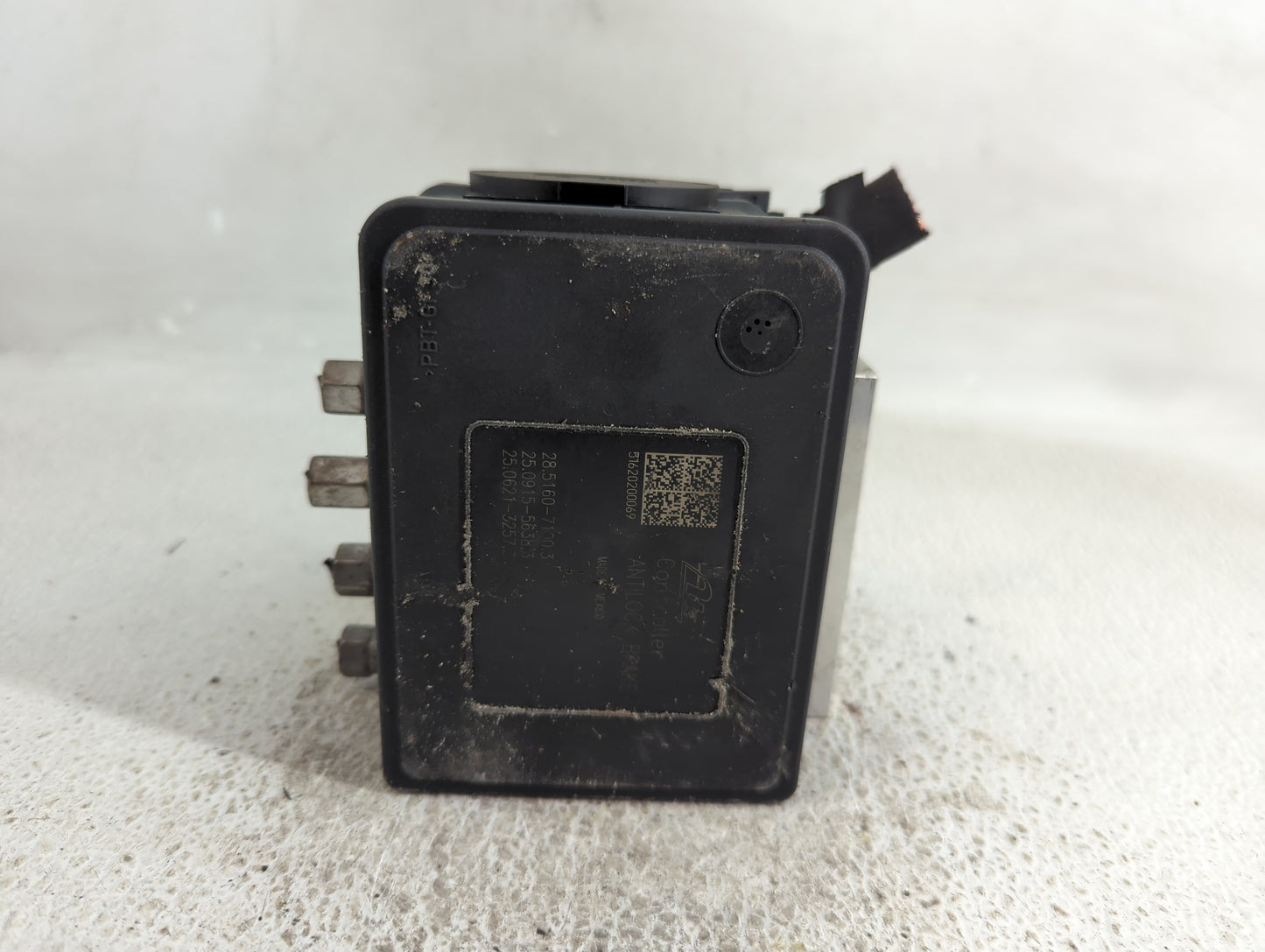 2015-2022 Dodge Charger ABS Pump Control Module Replacement Fits Fits 2015 2016 2017 2018 2019 2020 2021 2022 OEM Used Auto 