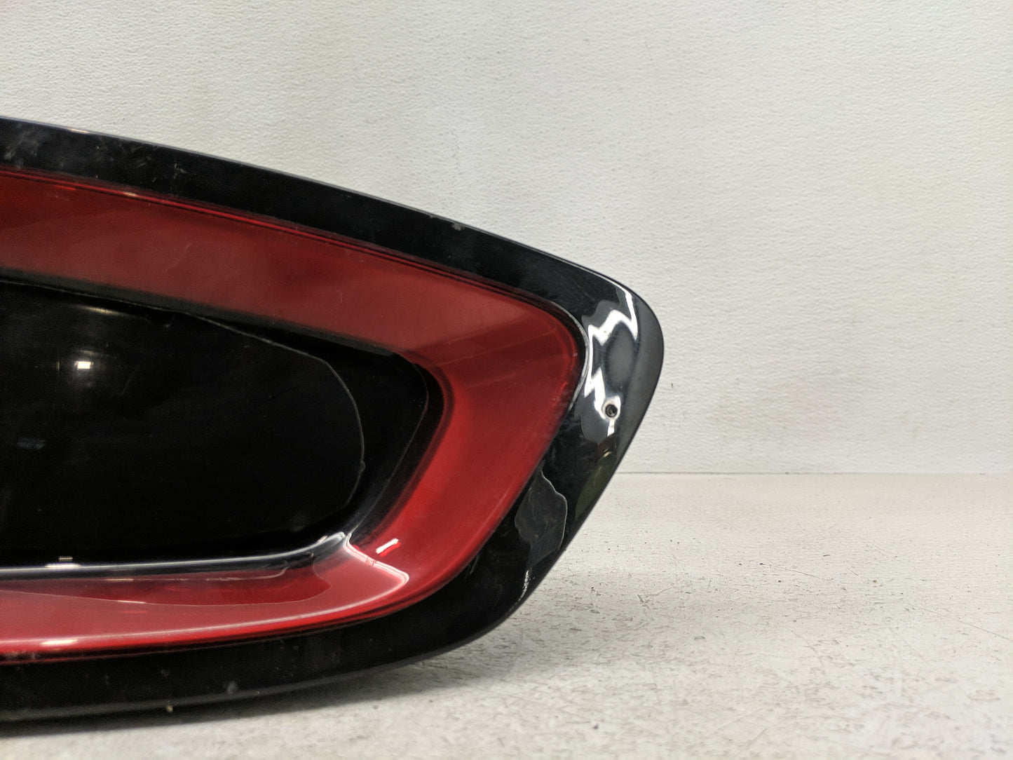 2015-2022 Dodge Charger Tail Light Assembly Driver Left OEM Fits Fits 2015 2016 2017 2018 2019 2020 2021 2022 OEM Used Auto 