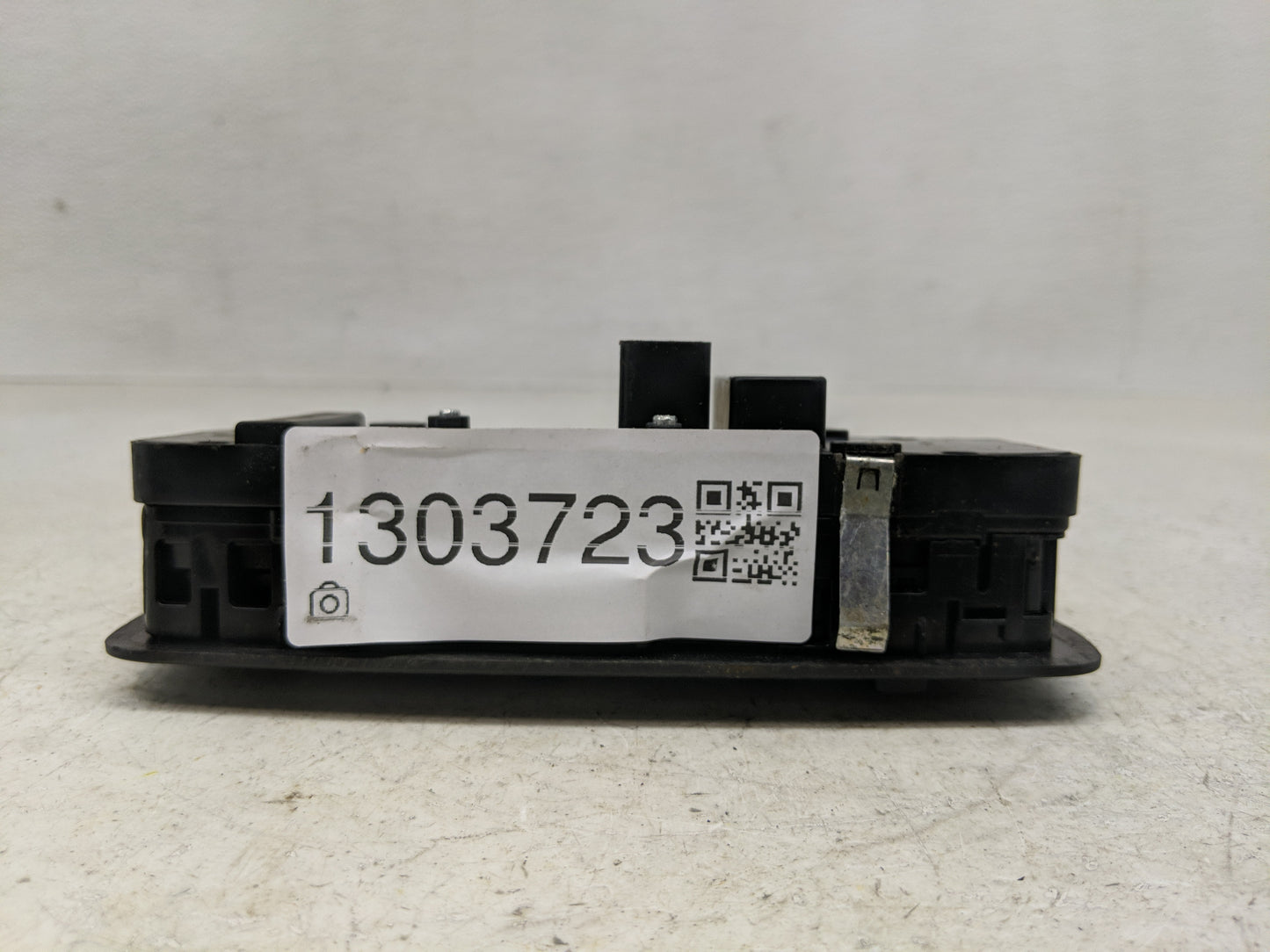 2015-2019 Dodge Charger Master Power Window Switch Replacement Driver Side Left P/N:86390N 10123689 Fits OEM Used Auto Parts