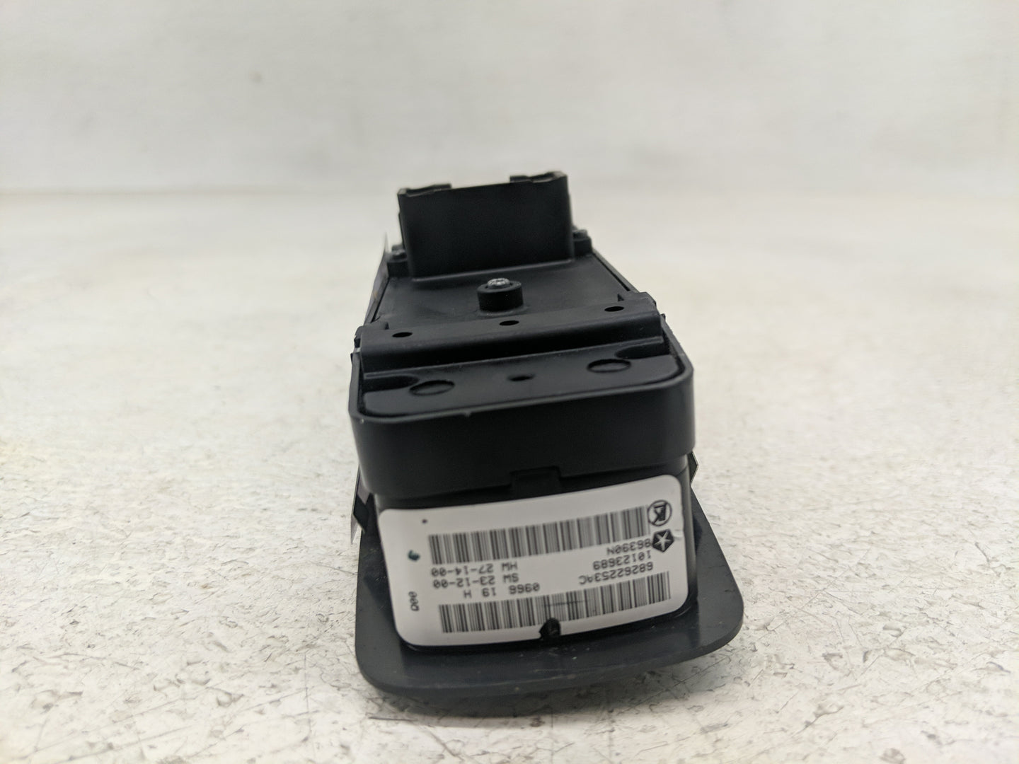 2016 Dodge Charger Fusebox Fuse Box Panel Relay Module P/N:68262253AC Fits OEM Used Auto Parts - Oemusedautoparts1.com
