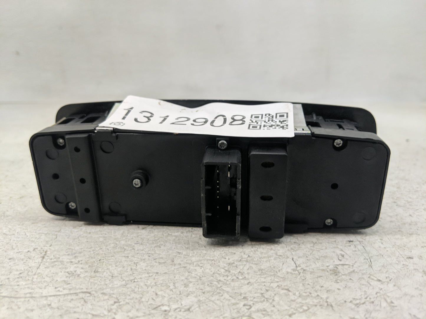 2016 Dodge Charger Fusebox Fuse Box Panel Relay Module P/N:68262253AC Fits OEM Used Auto Parts - Oemusedautoparts1.com