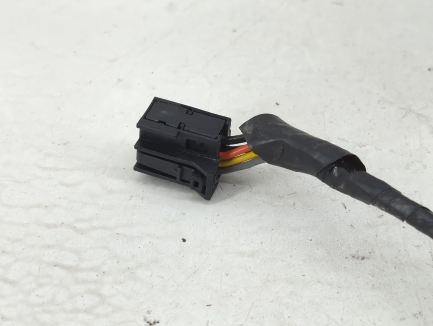 2015-2020 Dodge Charger Driver Side View Mirror - Left Door Mirror OEM Used - Oemusedautoparts1.com
