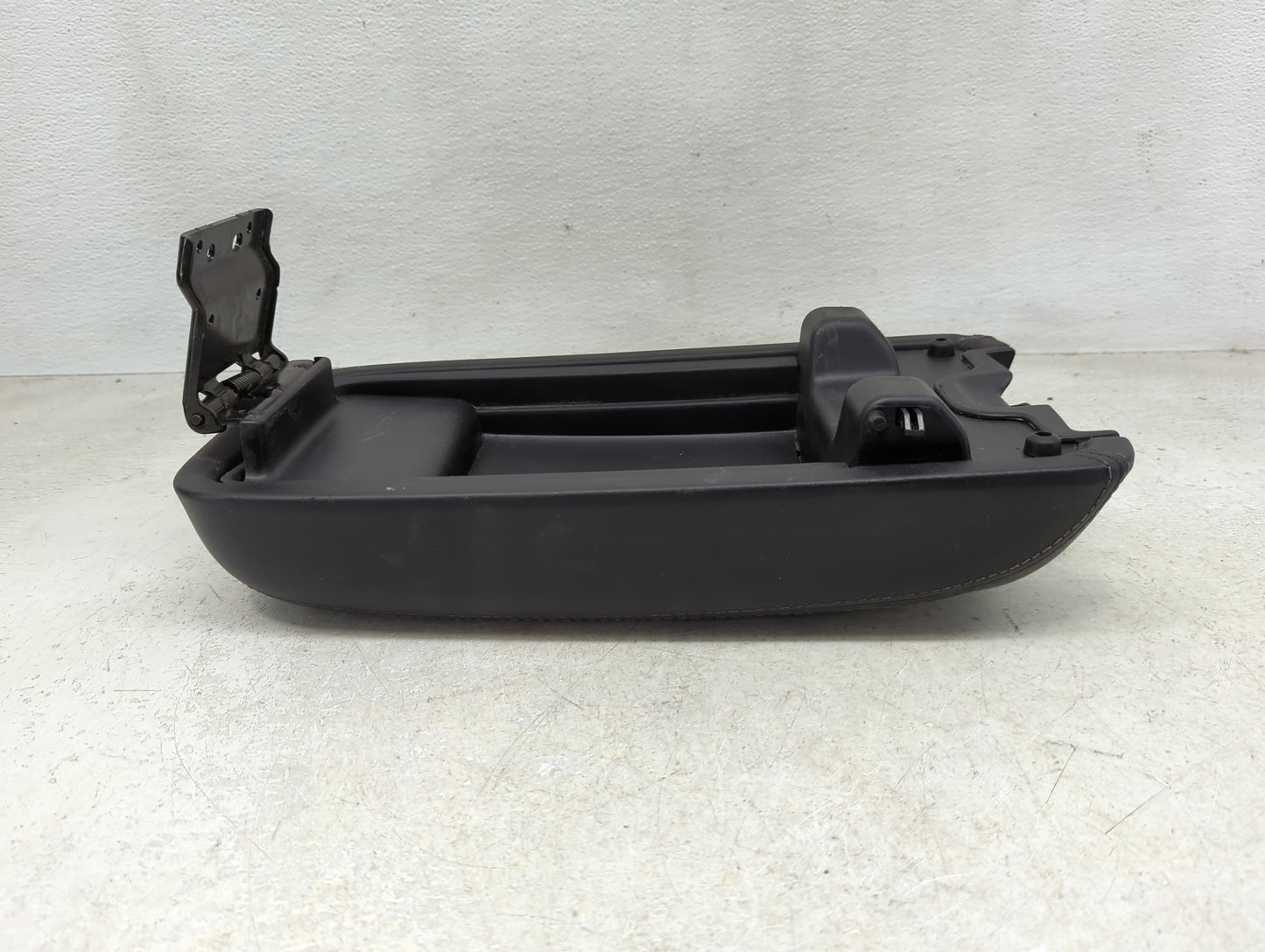 2016 Dodge Charger Center Console Armrest Cover Lid Fits OEM Used Auto Parts - Oemusedautoparts1.com